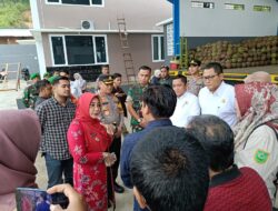 Bupati Soroti Distribusi LPG