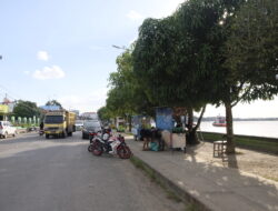 Kawal Proyek Revitalisasi Tepian Teratai