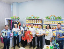 Outlet Oleh-oleh Resmi Dibuka