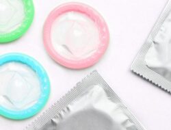 Kontroversi Kondom untuk Pelajar