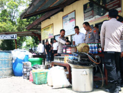 Satu Ton Miras Oplosan Disita Polisi