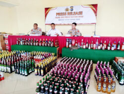 Polisi Sita Ratusan Botol Miras