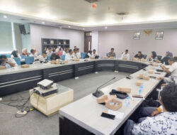 Insentif Guru Terbentur Aturan