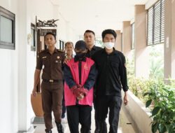 Manipulasi Data Gaji Pegawai