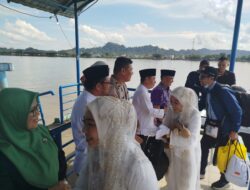 Tangis Haru Mewarnai Penyambutan Jamaah Haji