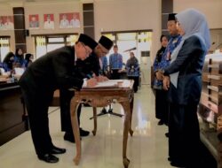 Bupati Berau Lantik 7 Pejabat Baru, Tekankan Loyalitas dan Larangan “Korupsi Waktu”
