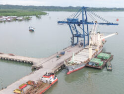 Ekspor dan Impor Kompak Turun