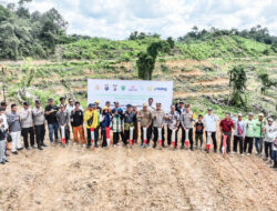 Wujudkan Swasembada Pangan Nasional, Polres Berau dan PT Berau Coal Gelar Penanaman Jagung