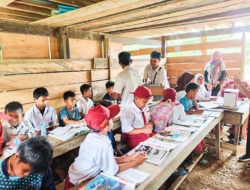 Sengketa Tapal Batas Hambat Pendidikan, 85 Siswa Biatan Ilir Belajar di Kolong Rumah Warga