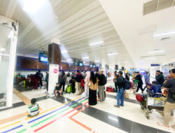 Arus Mudik Mulai Meningkat, 1.100 Penumpang Terbang dari Bandara Kalimarau