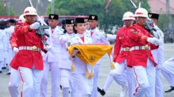 Sosok Feni Anggela, Pembawa Baki di Upacara HUT ke-81 RI di Berau