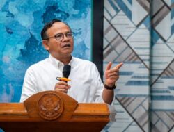 Algo Sapiens: Ketika Manusia Dikendalikan Mesin