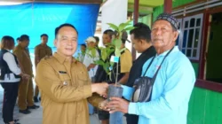 Kembangkan Sawit dan Kakao